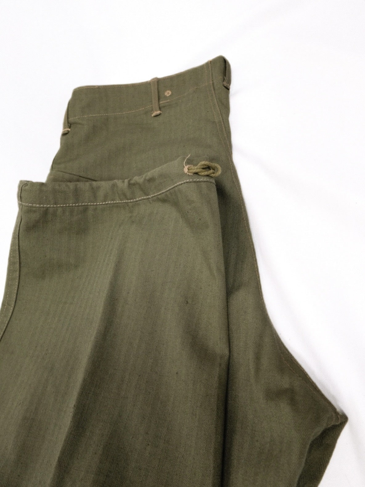 USMC P-44 HBT Trousers with the back pocket removed 40s